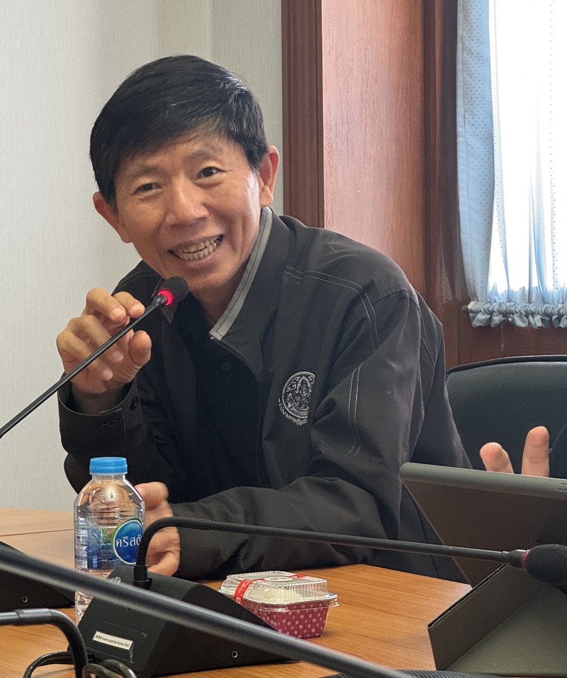 title - ร่วมประชุมคณะทำงานพัฒนาระบบงานดิจิทัลกระบวนงานด้านการตรวจสอบและรับรองมาตรฐานสินค้าเกษตรในเขตปฏิรูปที่ดิน ครั้งที่ 1/2569 พร้อมมีการร่วมประชุมผ่านระบบออนไลน์ ZOOM Meeting 